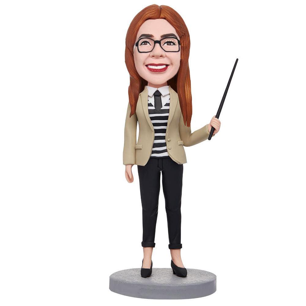 Custom Female Boss Bobblehead In Stylish Suit – Figure Bobblehead