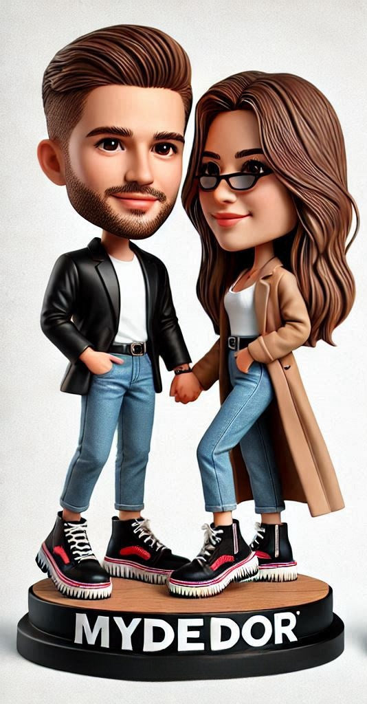 Modern Couple Custom Bobblehead（6）