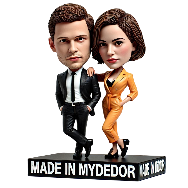 Modern Couple Custom Bobblehead（7）